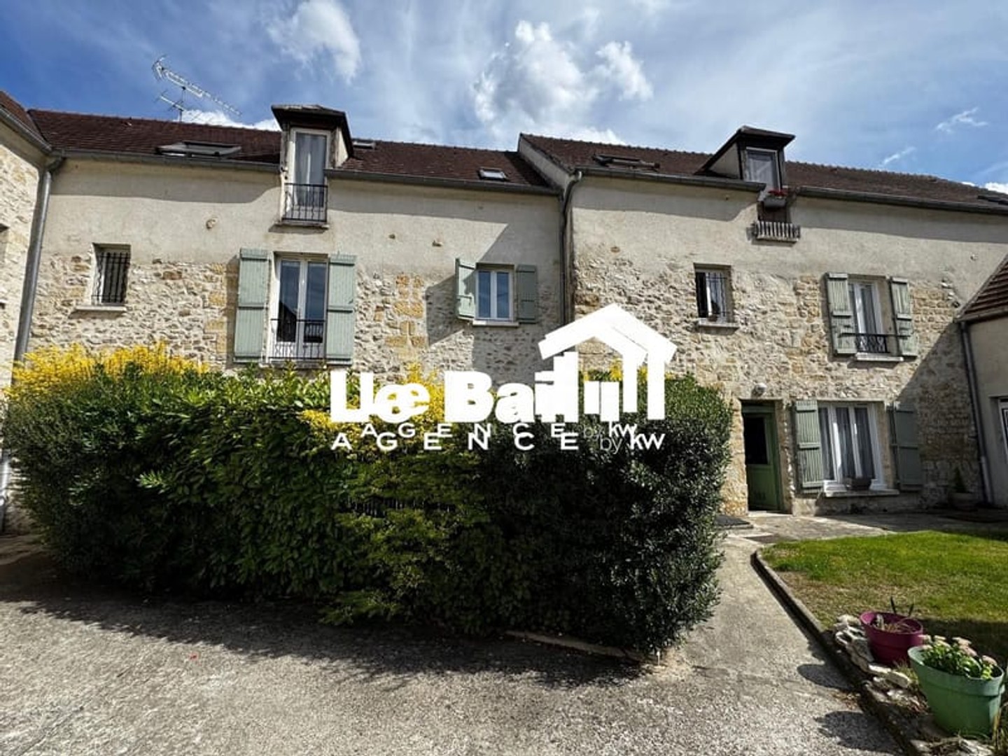 Appartement à vendre - 2 pièces - 33m2 - Osny (95520)
