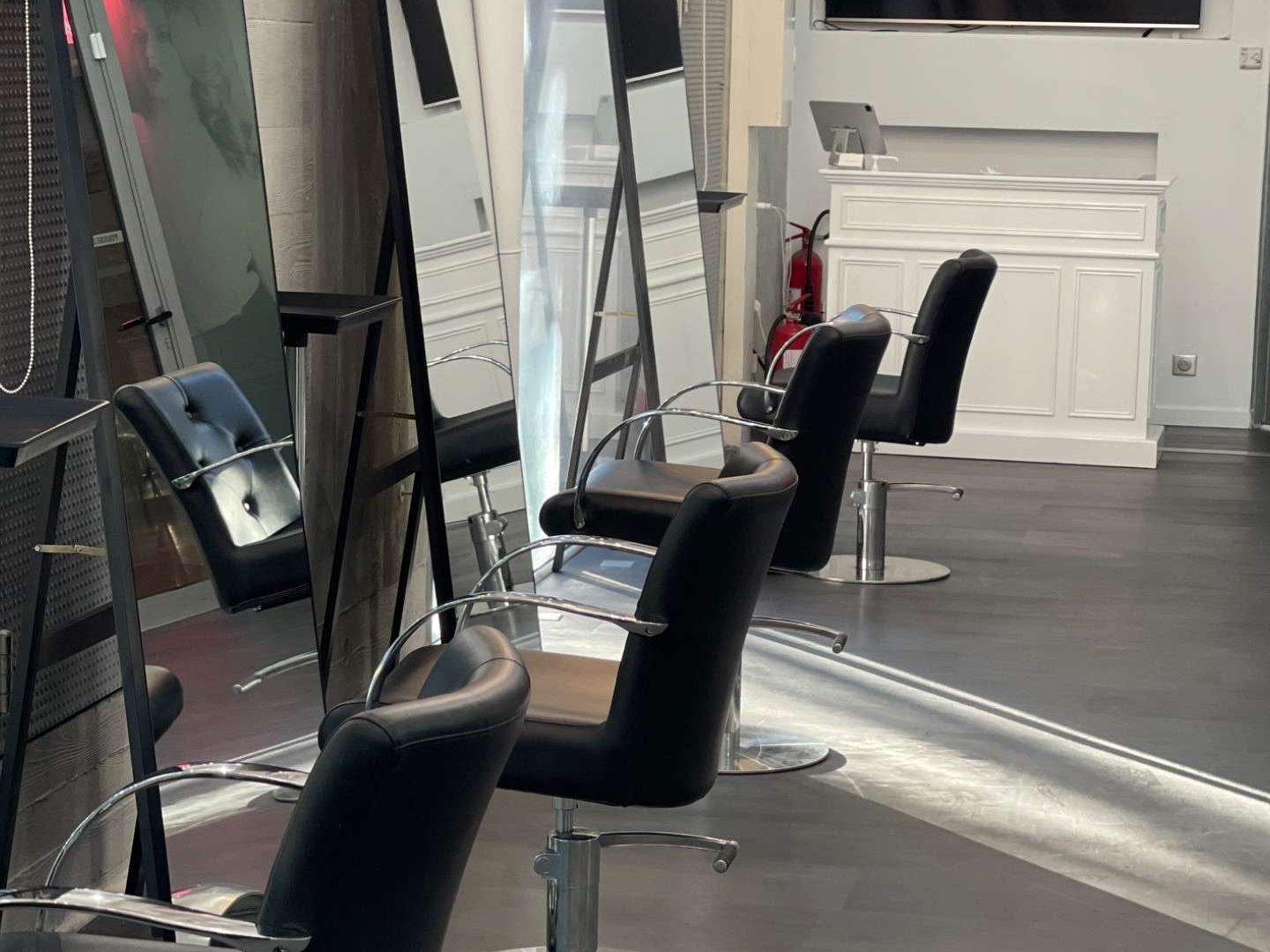 AV salon de coiffure très bien placé à Montpellier