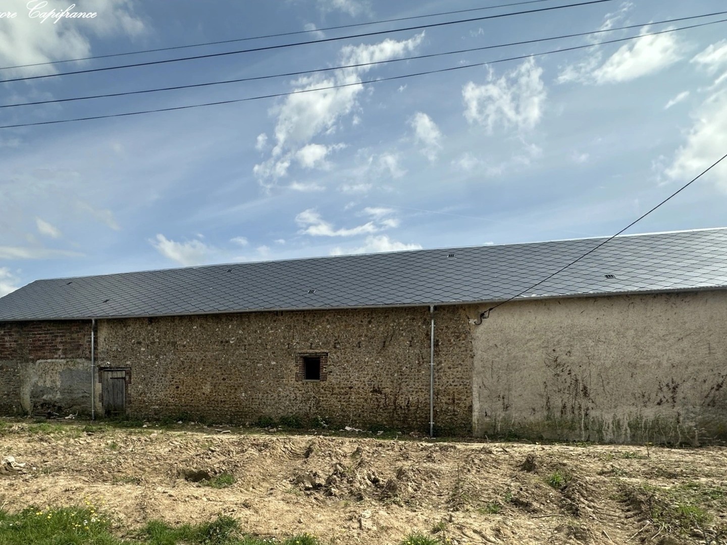 Propriété 3 pièces 230 m²