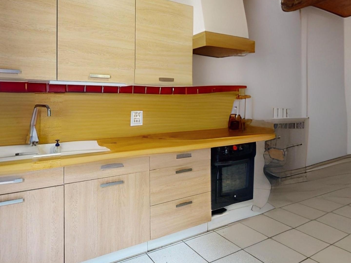 Maison de village 1 pièce 63 m²