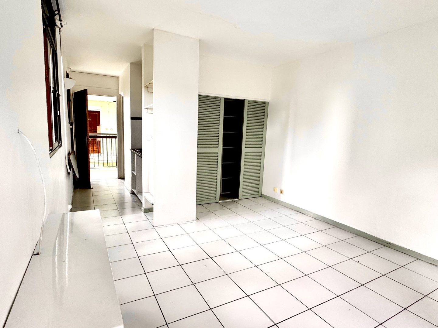 Appartement à vendre - 1 pièce - 21m2 - Le Gosier (97190)