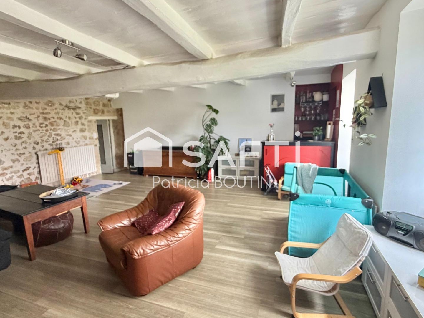 Maison à vendre - 6 pièces - 148m2 - Melle (79500)