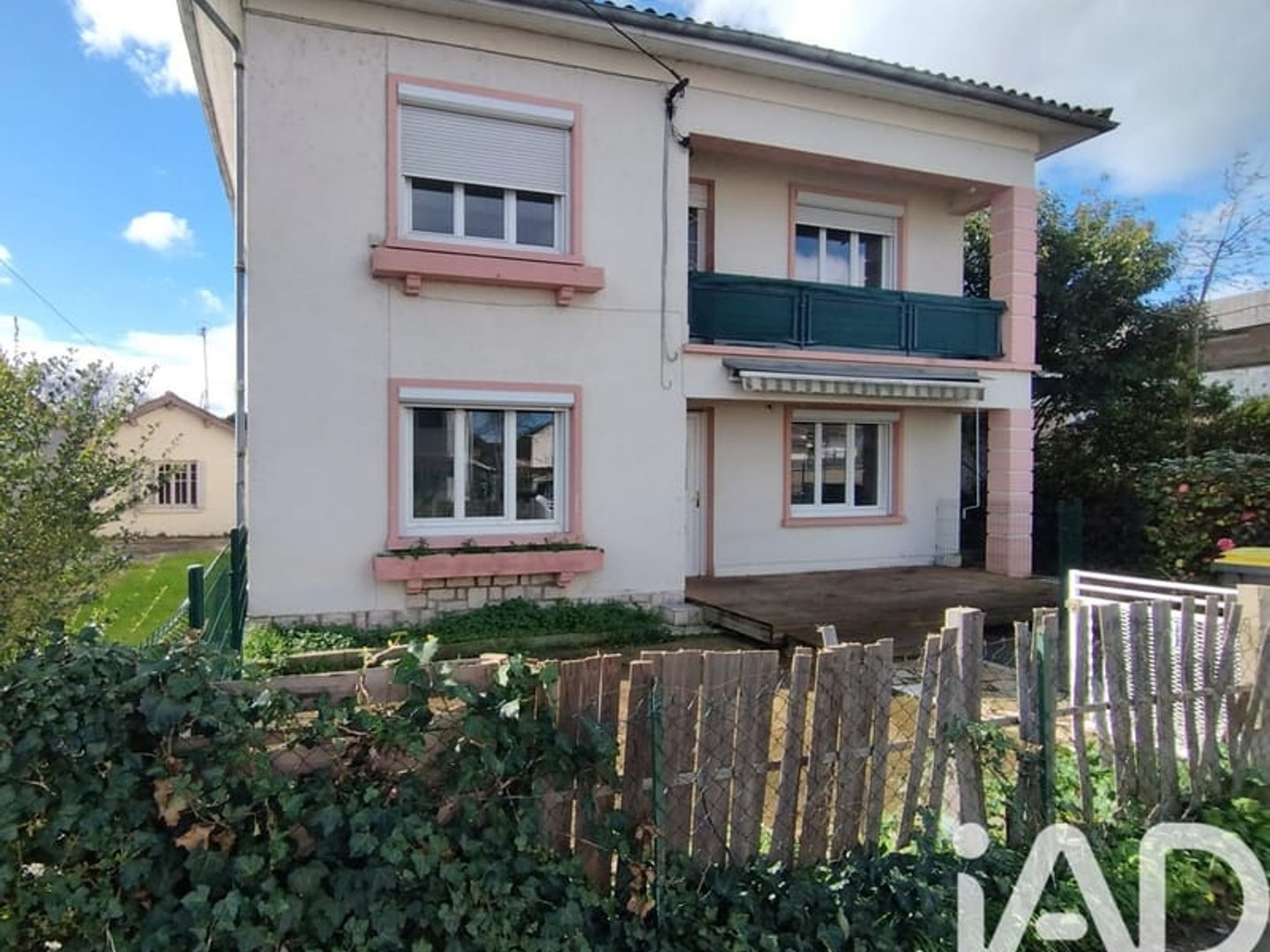 Maison avec appartements 167 m²