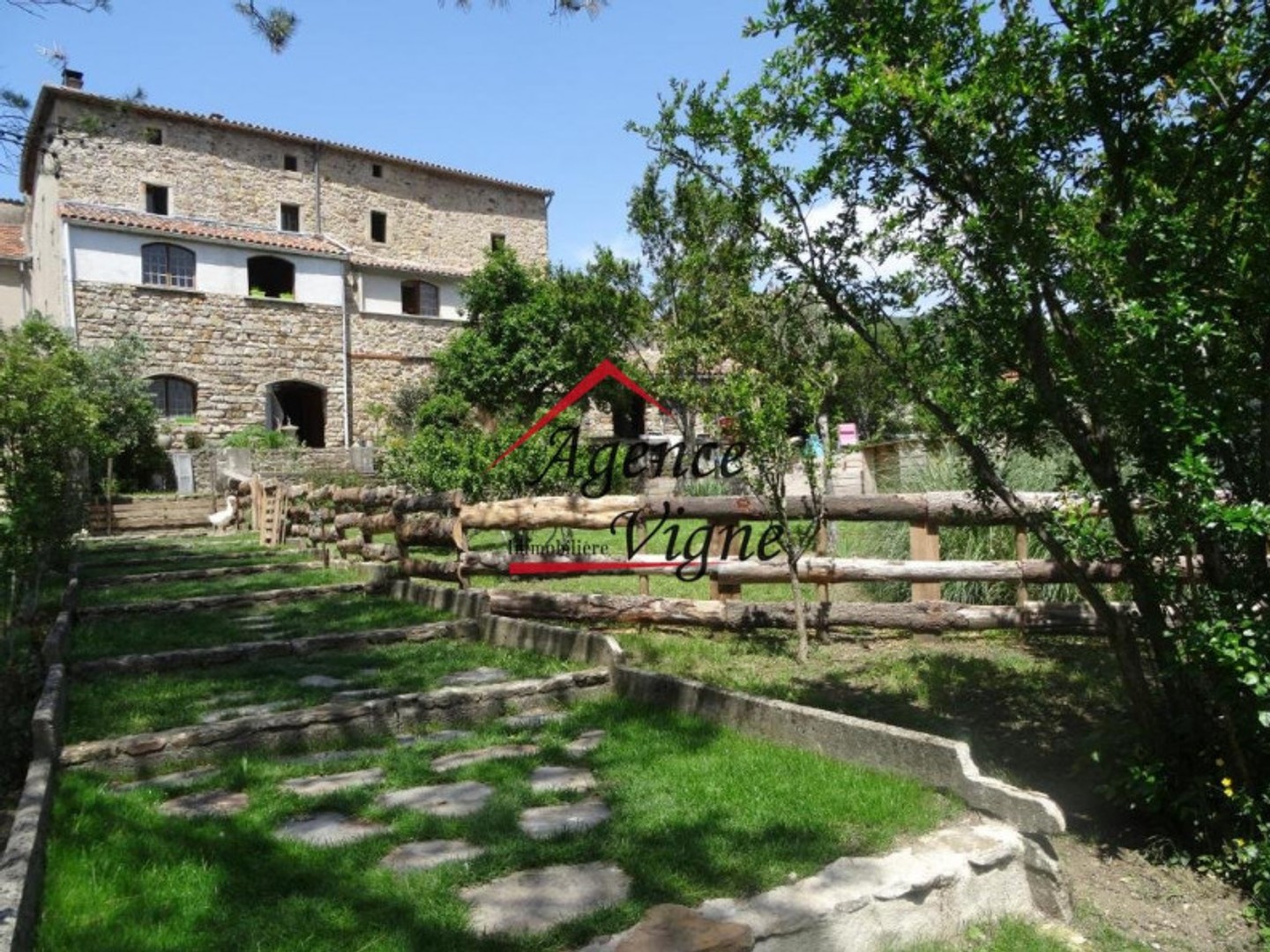 Maison de maître 13 pièces 278 m²