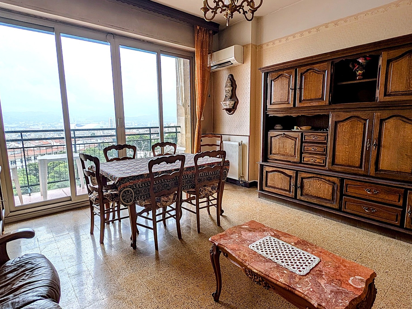 Appartement à vendre - 3 pièces - 67m2 - Marseille 6e (13006)