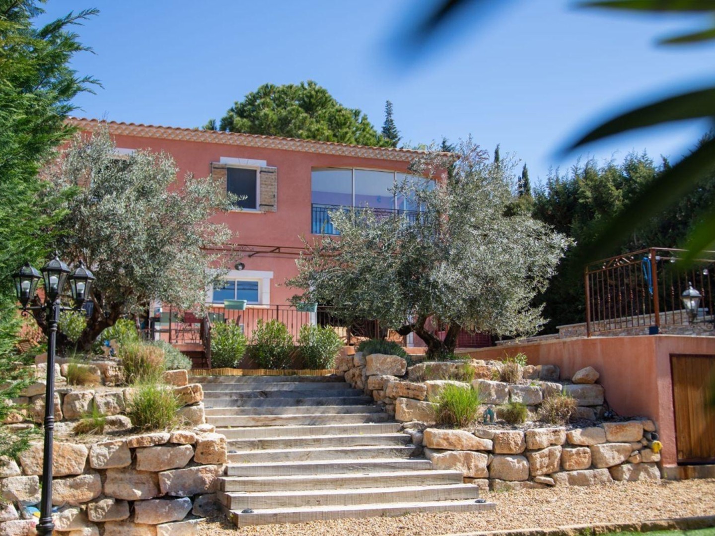 Maison a vendre sur l isle sur la sorgue quartier saint anto