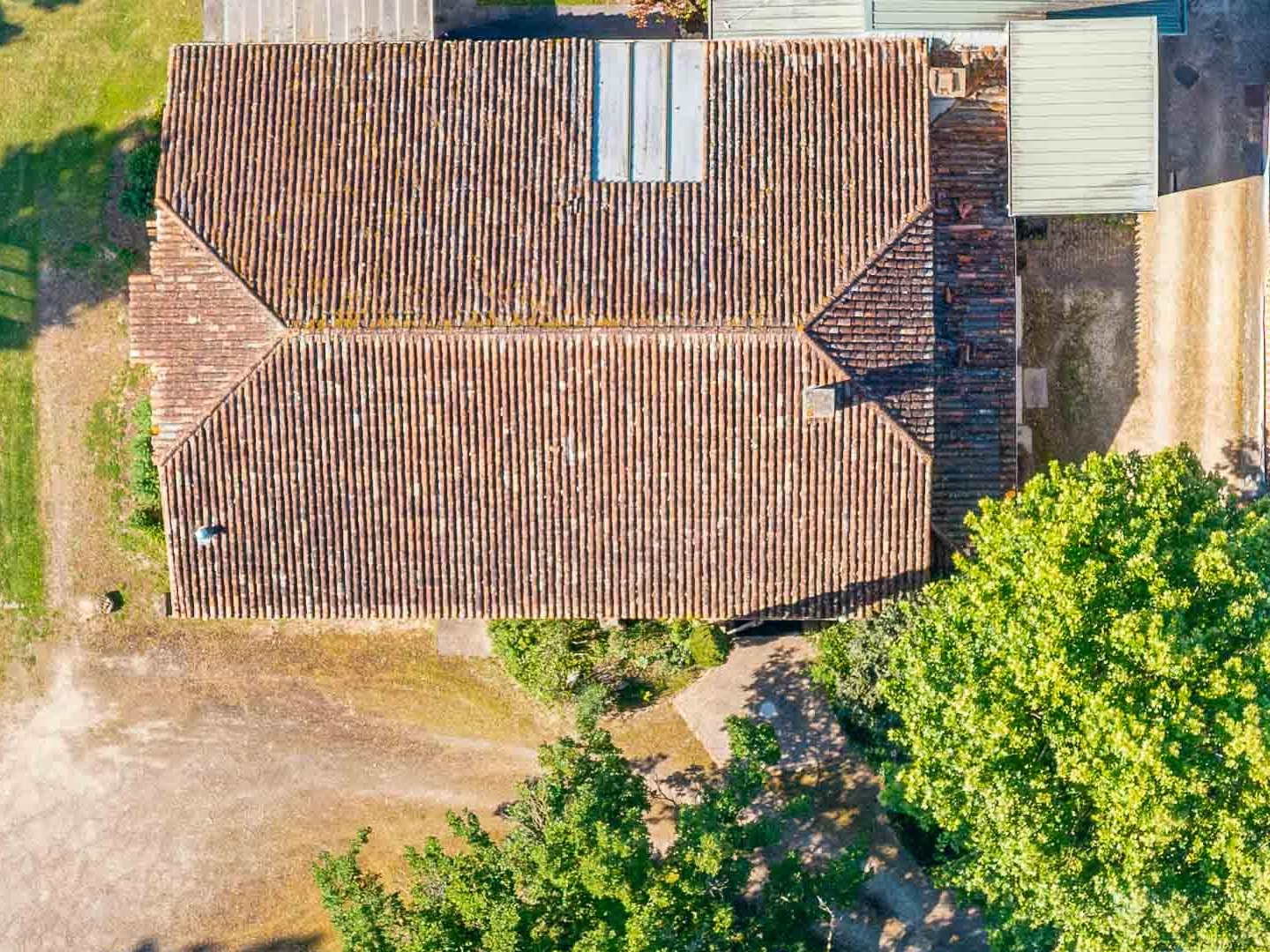 Maison à vendre - 8 pièces - 220m2 - Villeneuve-Sur-Lot (47300)