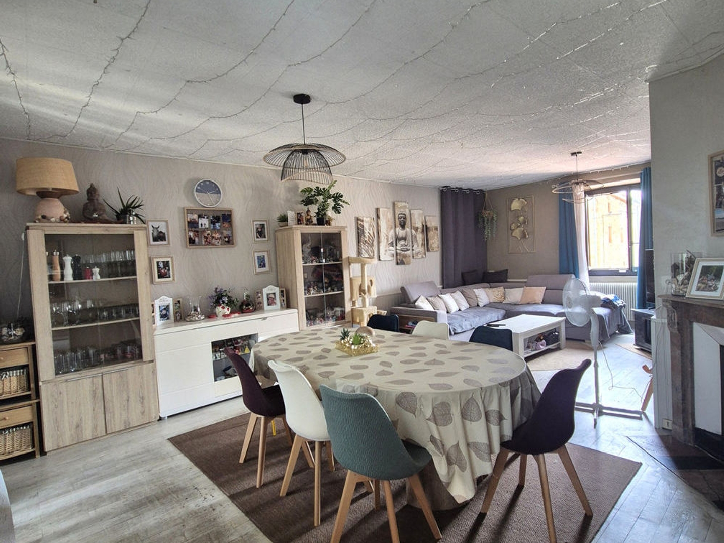 Maison à vendre - 7 pièces - 150m2 - Charnay-Lès-Mâcon (71850)