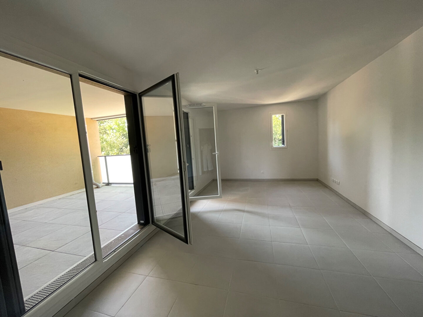 Appartement à vendre - 4 pièces - 84m2 - Montauban (82000)