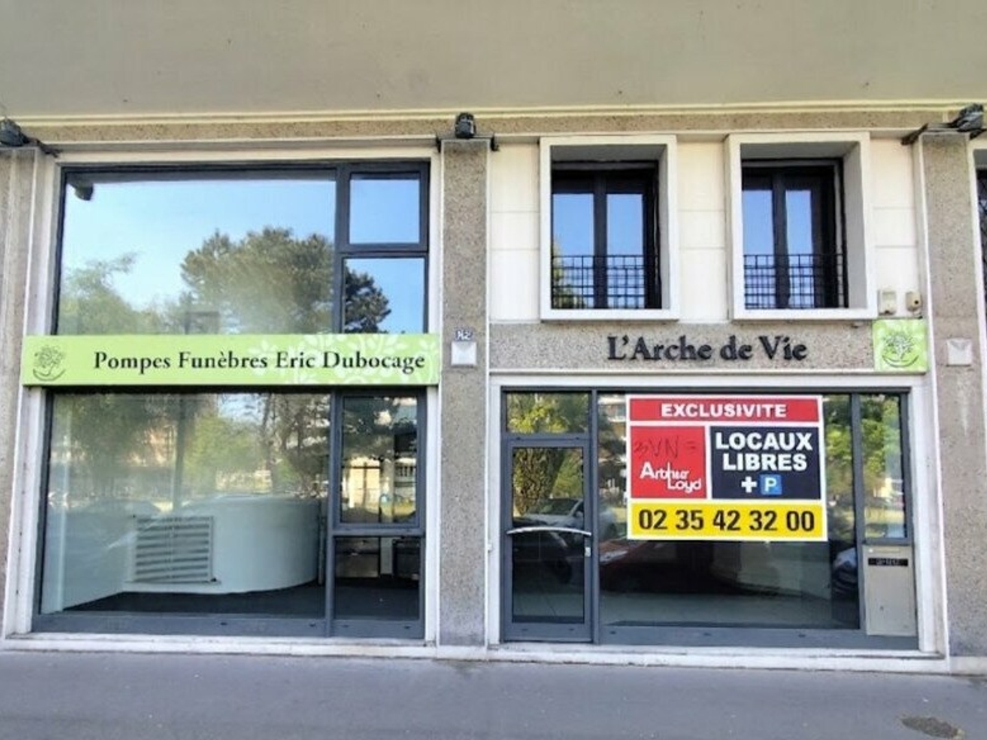 LOCAL COMMERCIAL A VENDRE