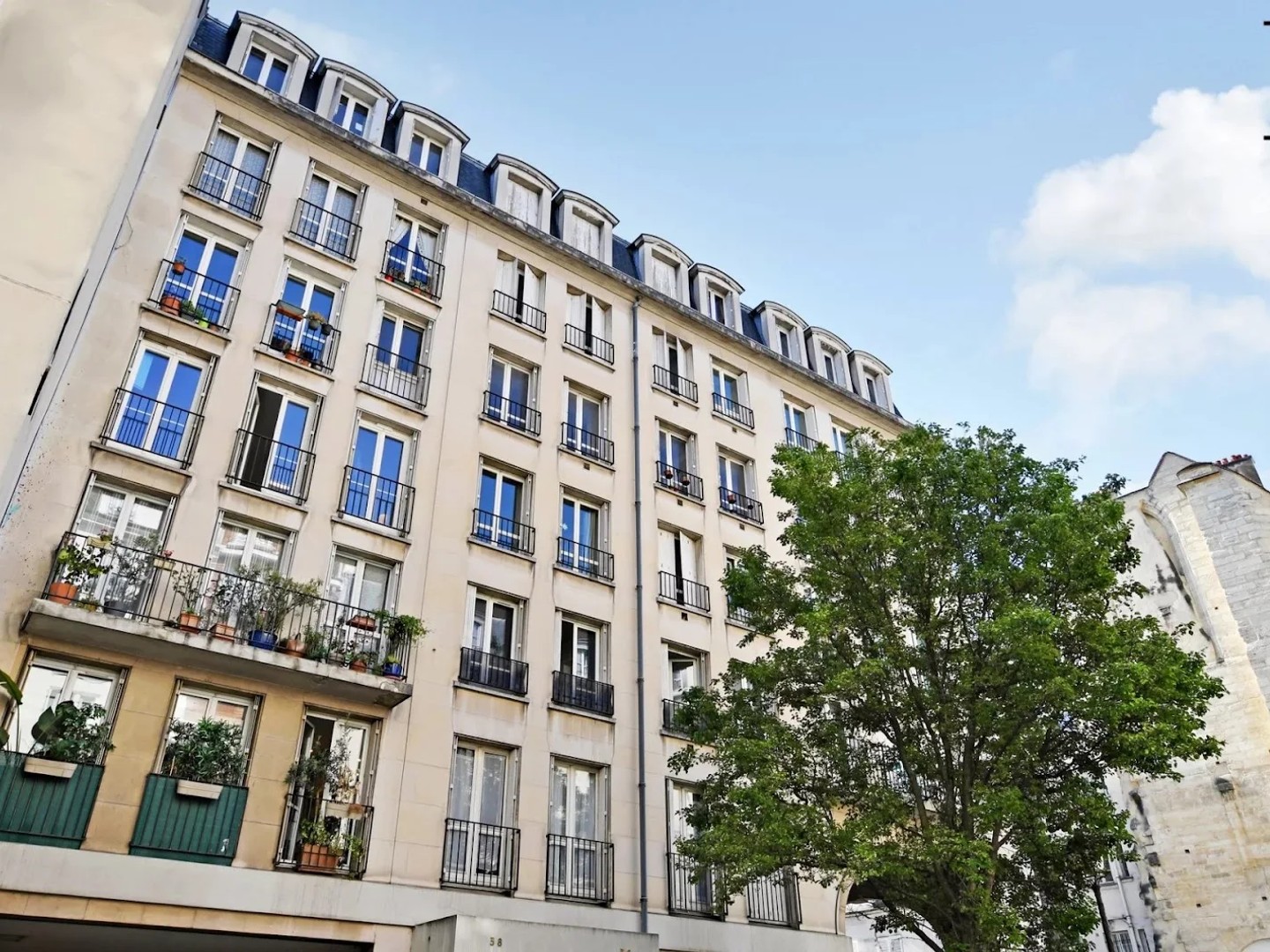 Parking 13 m²