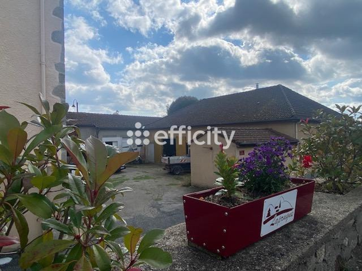 Maison à vendre - 5 pièces - 131m2 - Laprugne (03250)