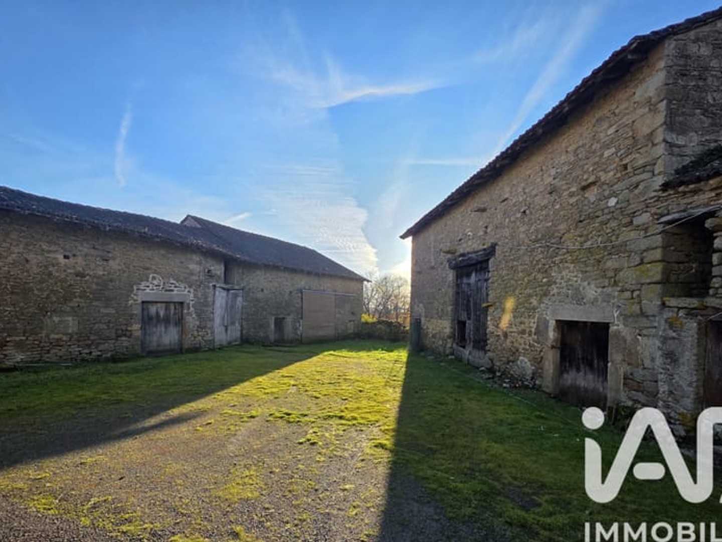Maison avec appartements 265 m²