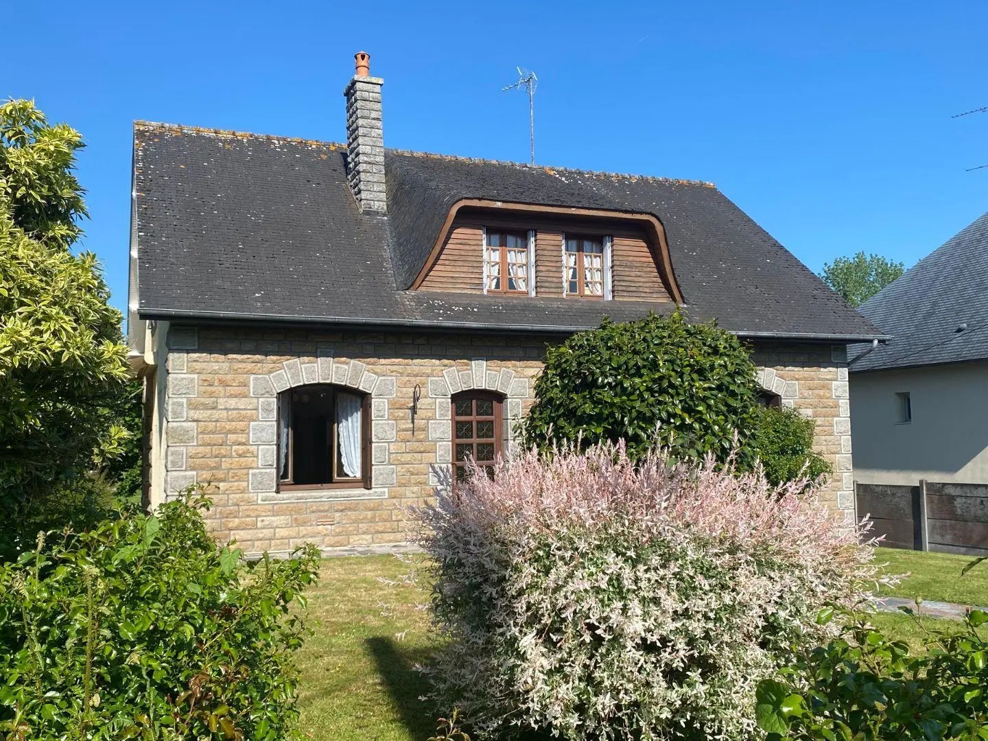 Maison 7 pièces 145 m²