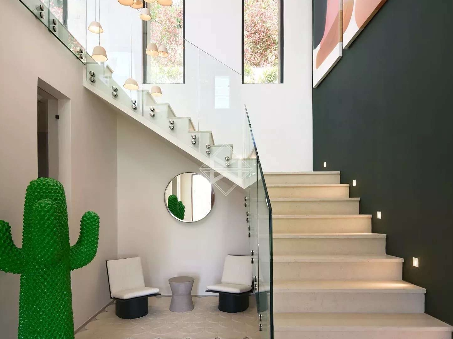 Maison à vendre - 7 pièces - 486m2 - Grimaud (83310)