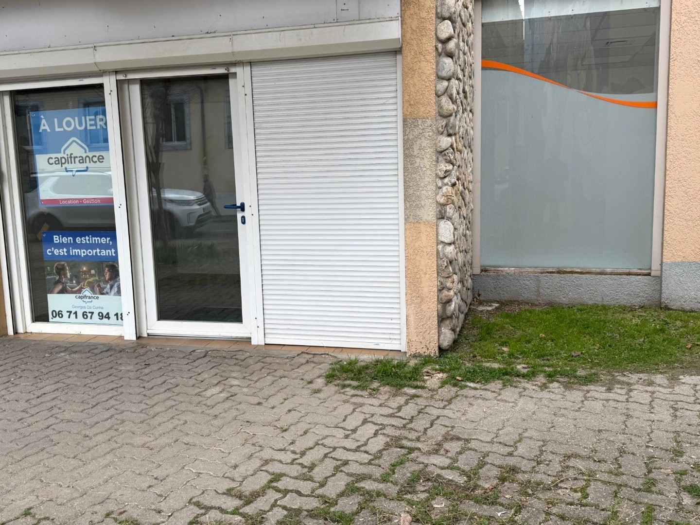 Commerce 4 pièces