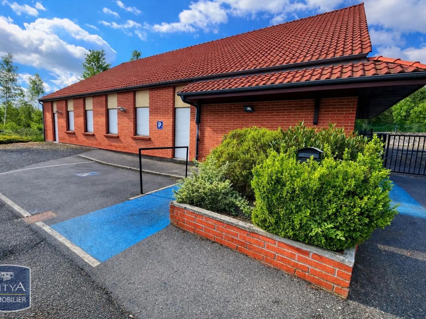 Locaux à vendre - 287m2 - Bavay (59570)