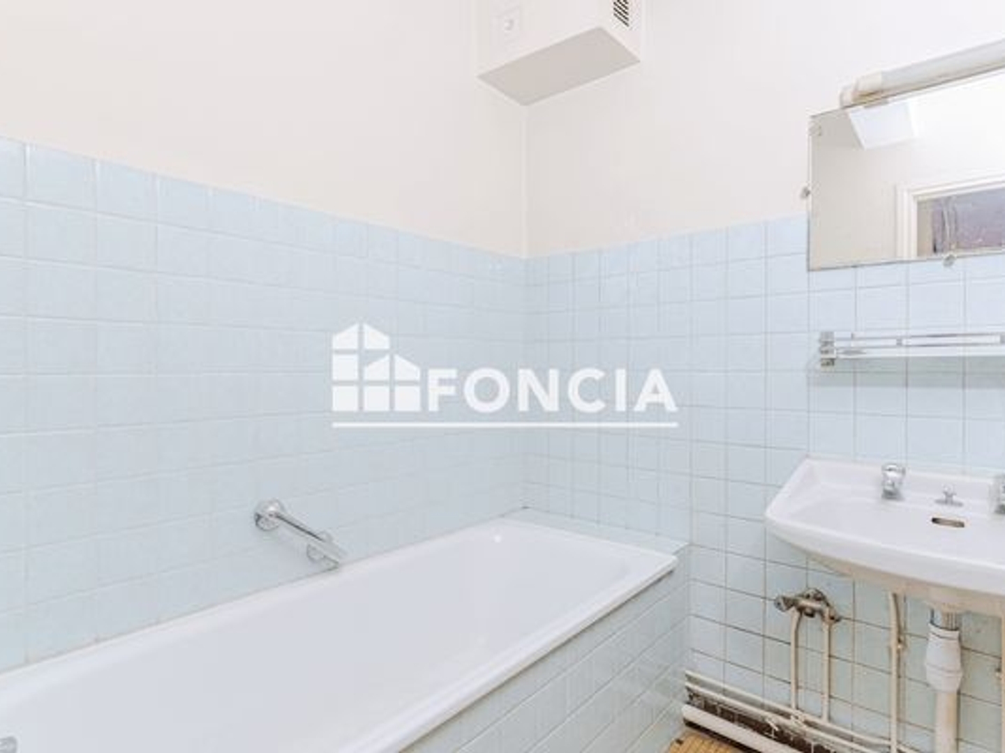 Appartement à vendre - 5 pièces - 84m2 - Tours (37000)