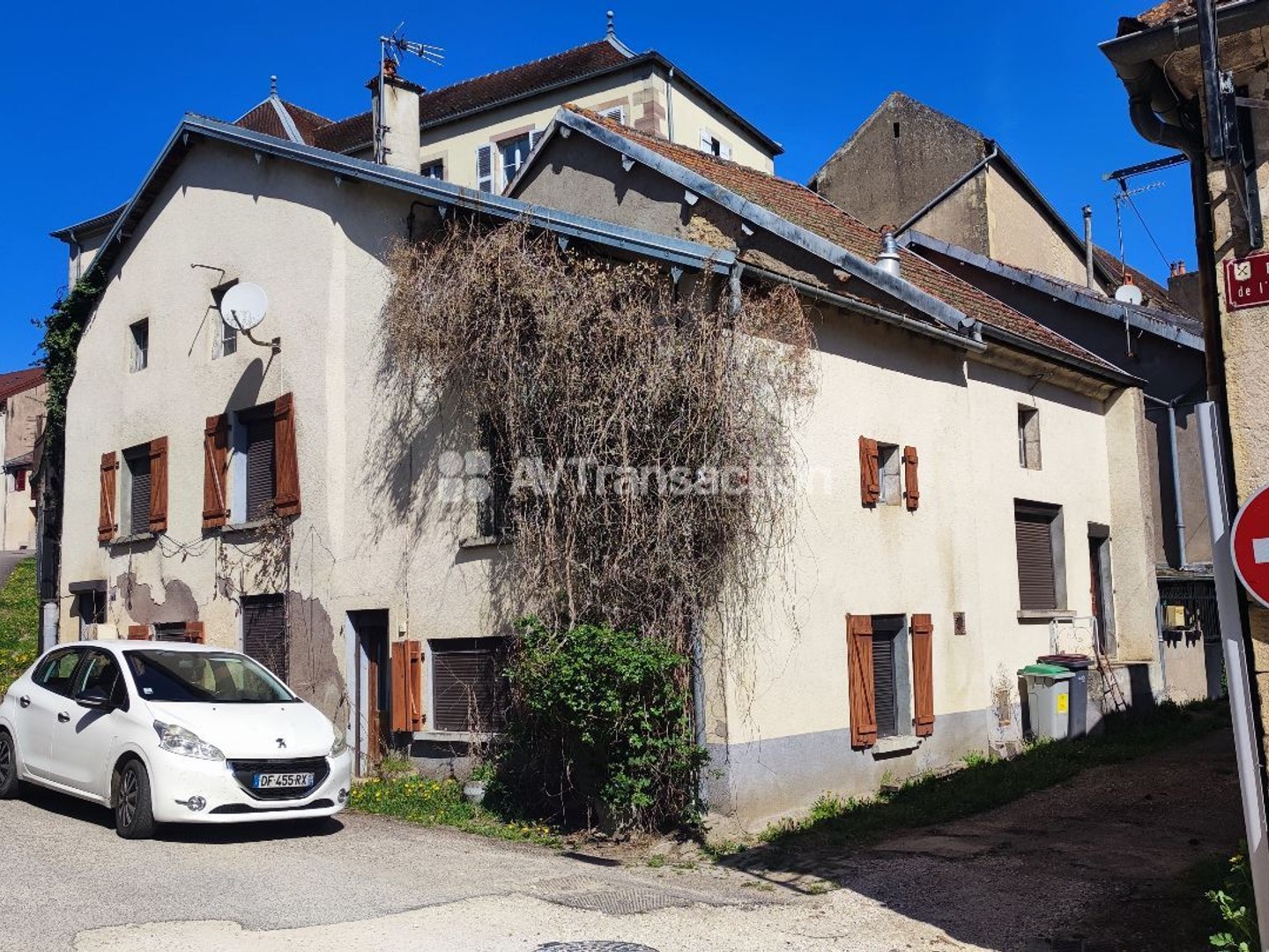 Grande maison à FAVERNEY