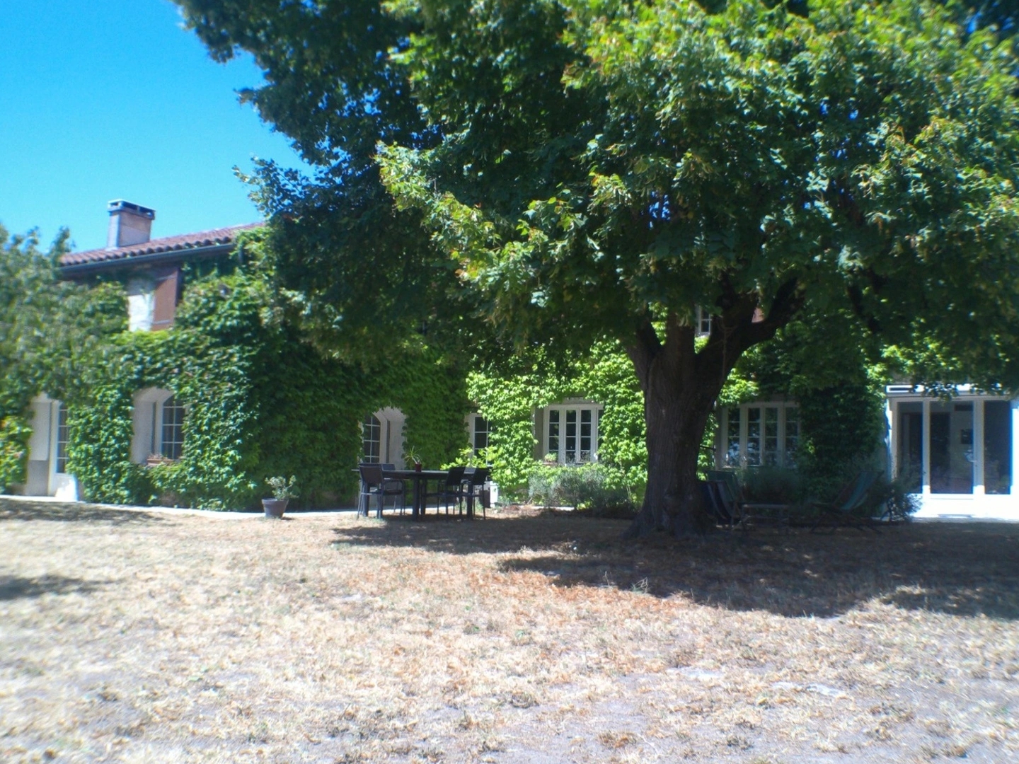 Maison 10 pièces 270 m²