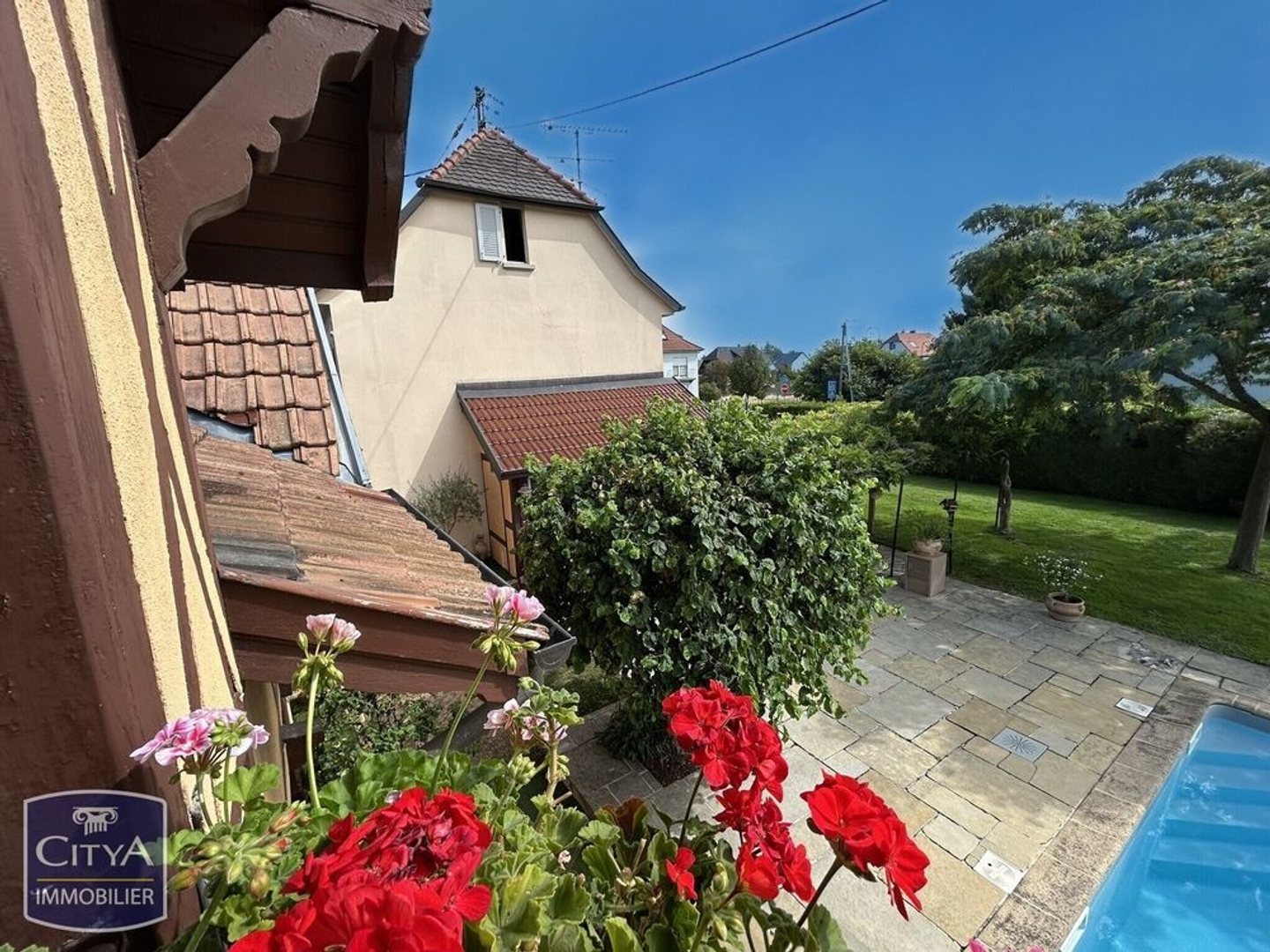 Maison à vendre - 9 pièces - 220m2 - Sausheim (68390)