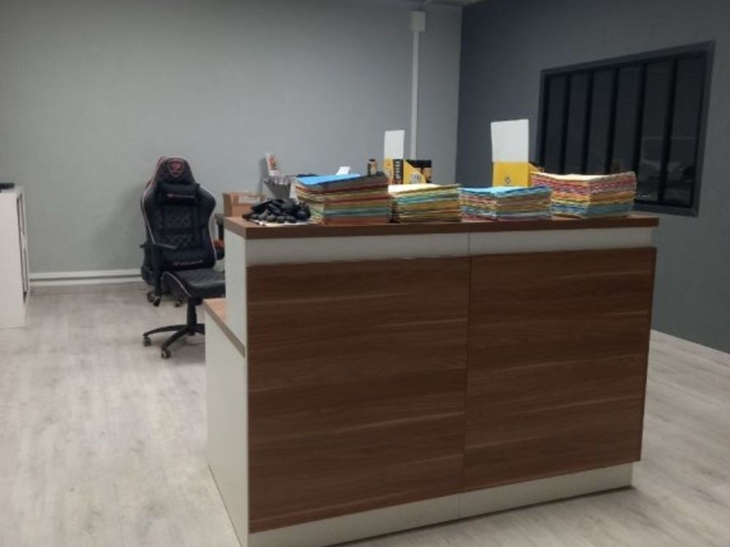 Locaux à vendre - 1500m2 - Bletterans (39140)