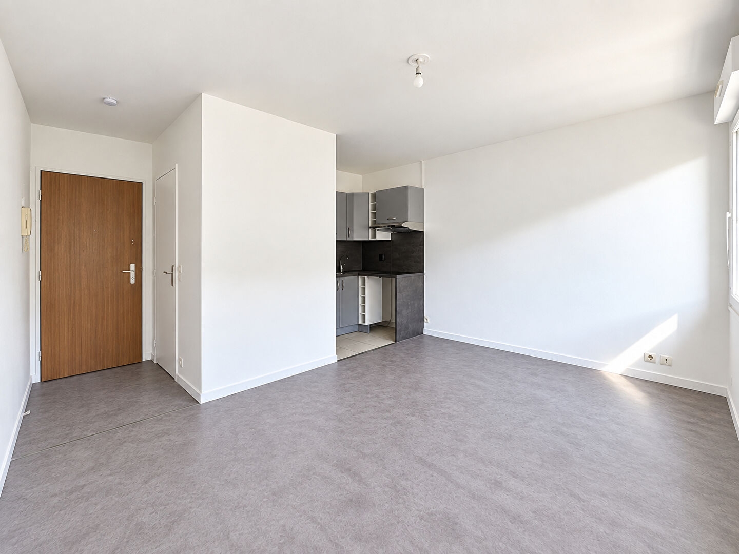 Appartement à vendre - 1 pièce - 18m2 - Pontault-Combault (77340)