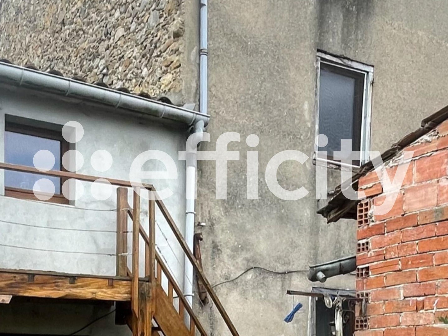 Maison 8 pièces 236 m²