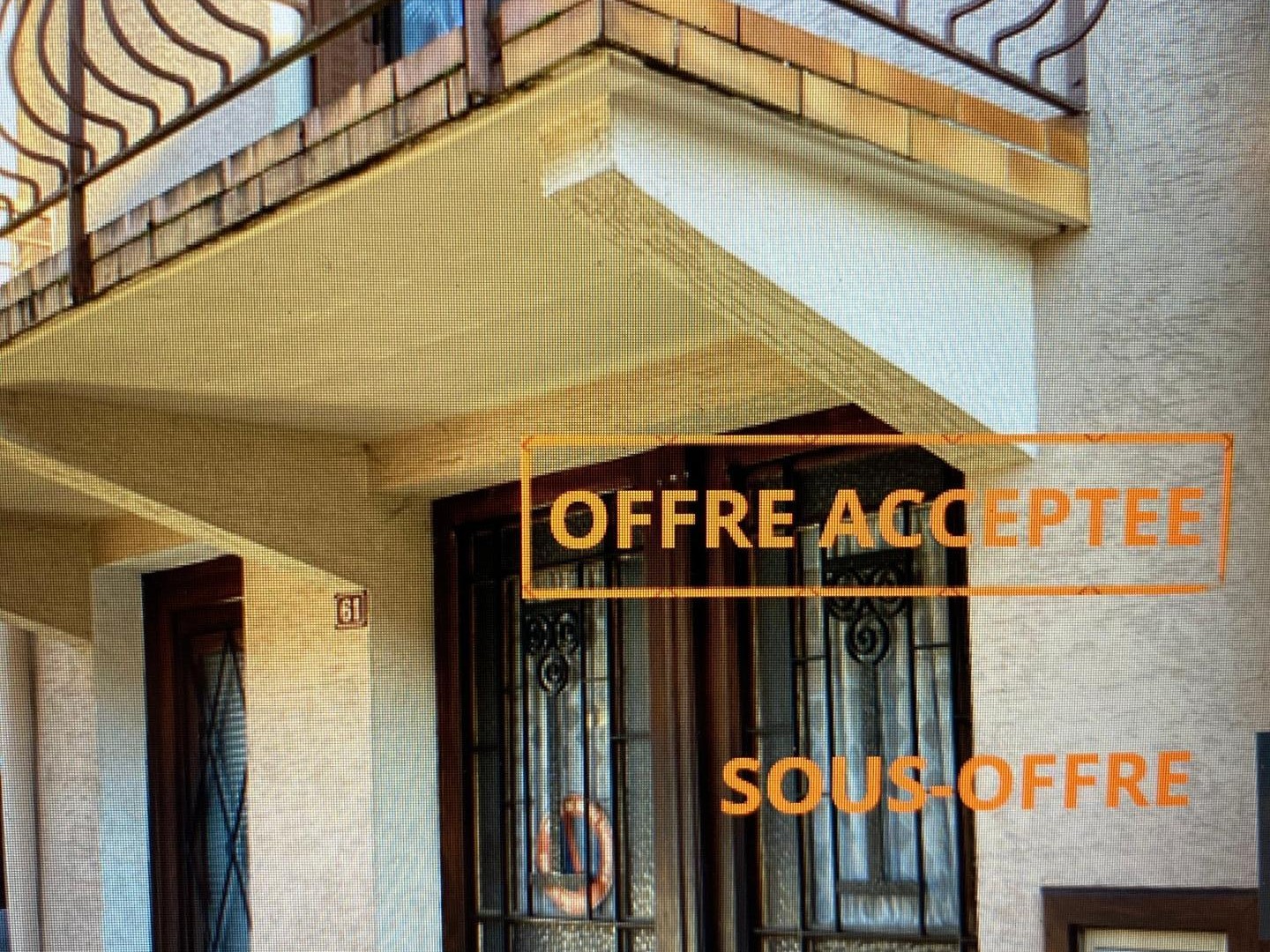 Maison de ville avec terrain