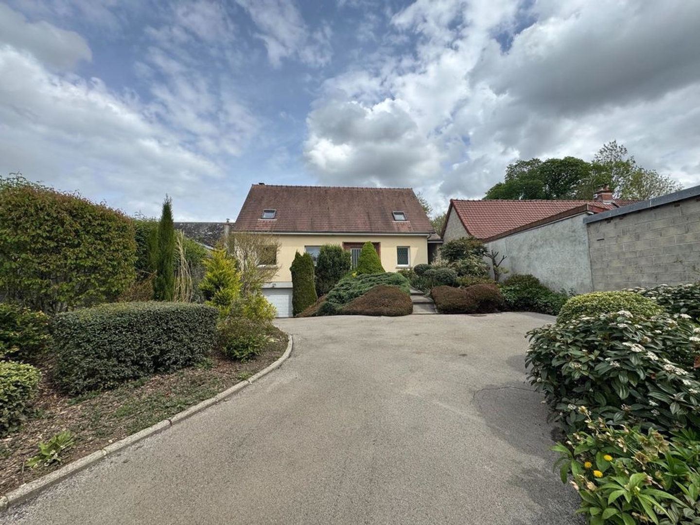Maison à vendre - 5 pièces - 150m2 - Étinehem-Méricourt (80340)