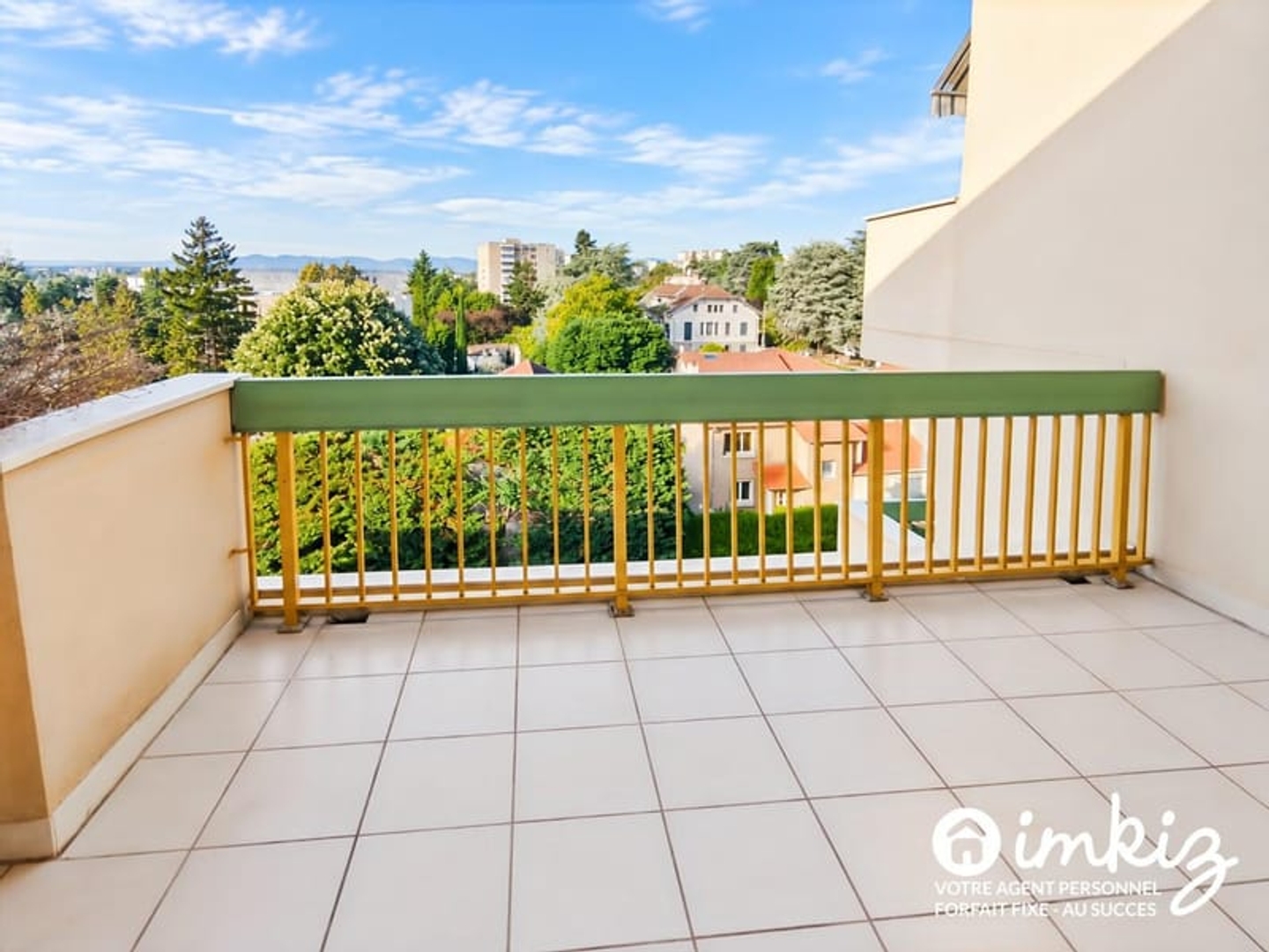 Appartement à vendre - 4 pièces - 91m2 - Champagne-Au-Mont... (69410)