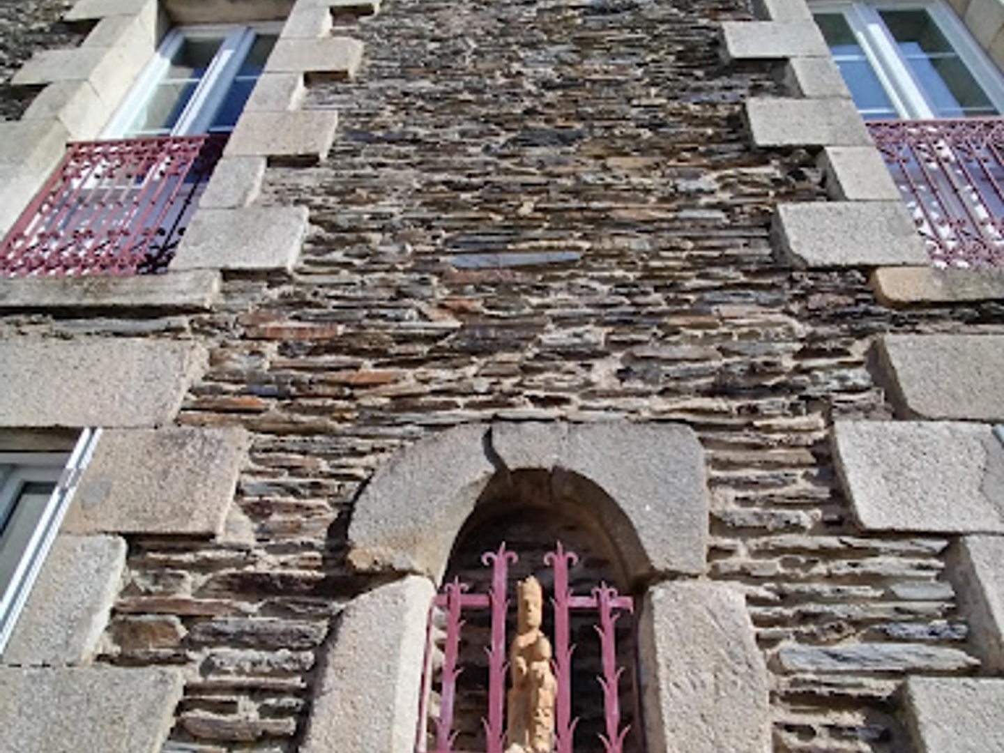 Maison à vendre - 10 pièces - 280m2 - Ploërmel (56800)
