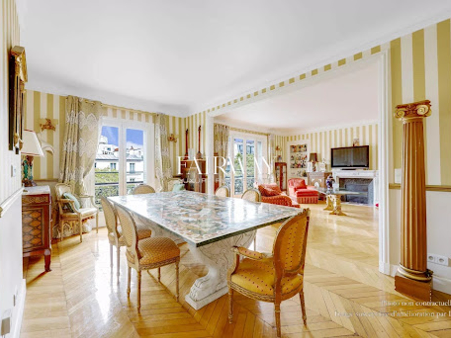 Appartement à vendre - 5 pièces - 149m2 - Paris 17e (75017)