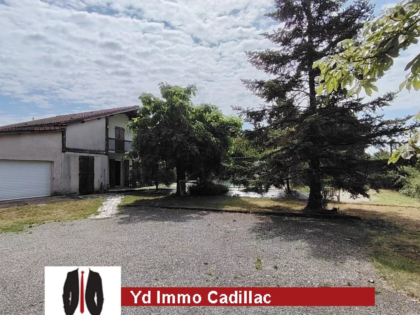 Ensemble immobilier à Rions