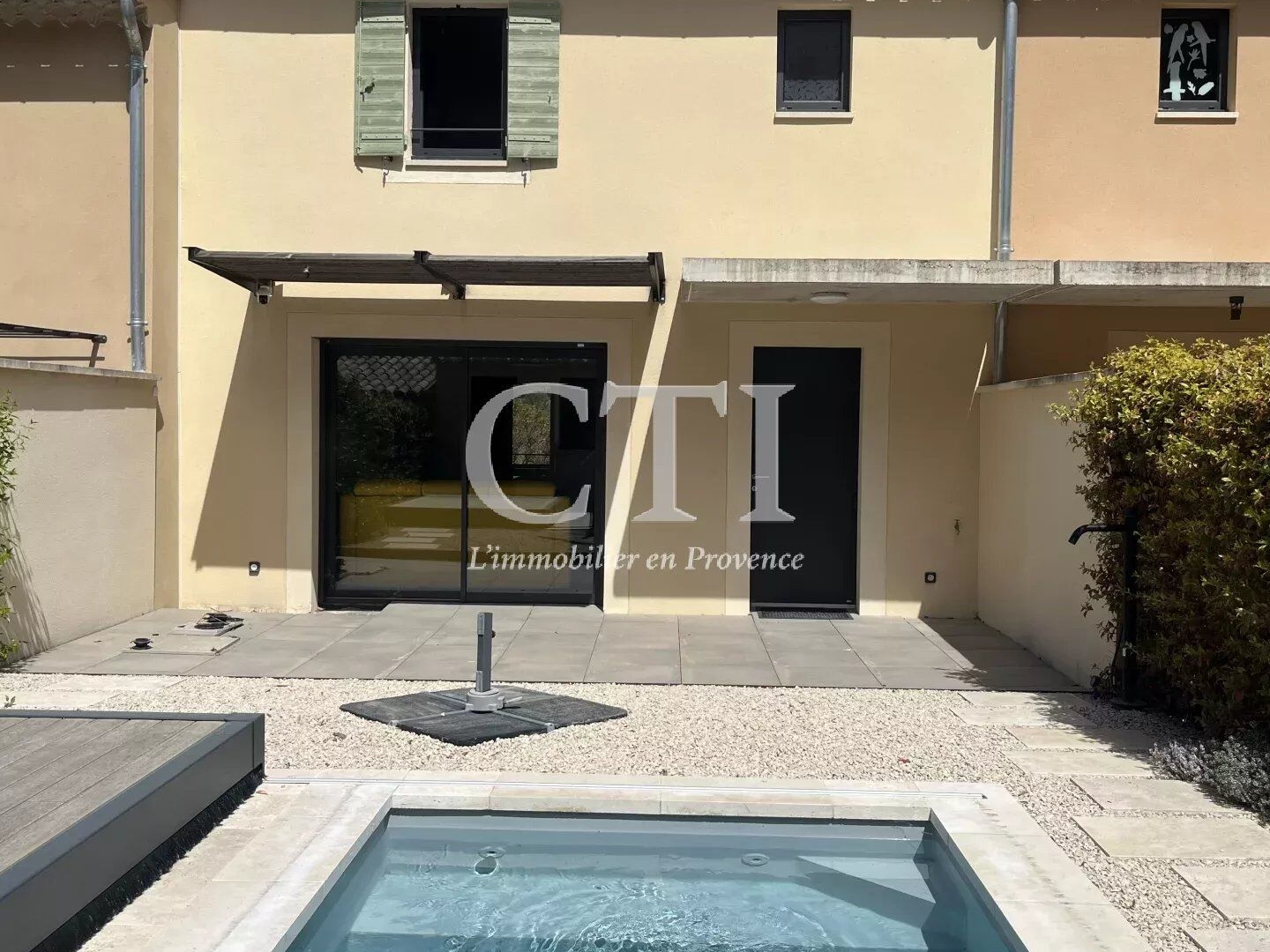 Maison à vendre - 5 pièces - 125m2 - Gigondas (84190)