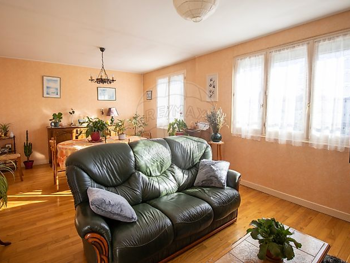 Maison à vendre - 3 pièces - 72m2 - Champs-Sur-Yonne (89290)