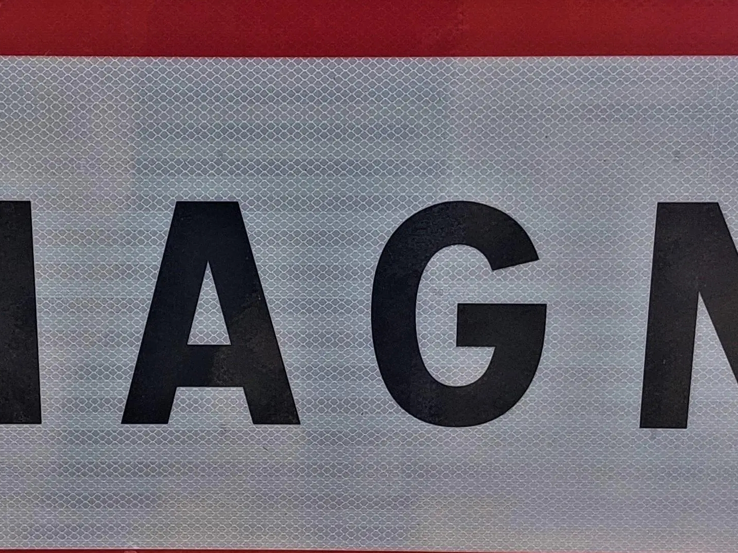 Parking / garage / box à vendre - 24m2 - Chagny (71150)
