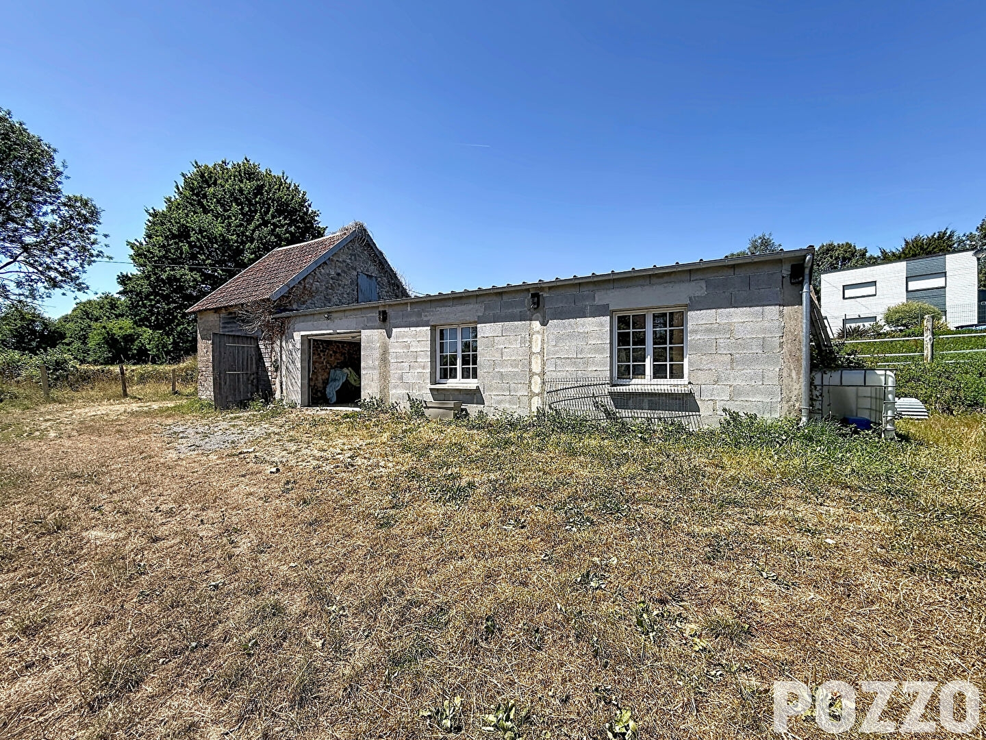 Garage Le Grippon 90 m2