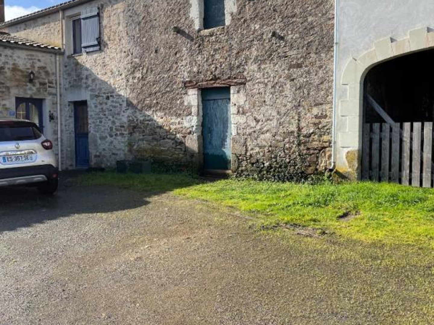 Batisse en pierre de 38 m²