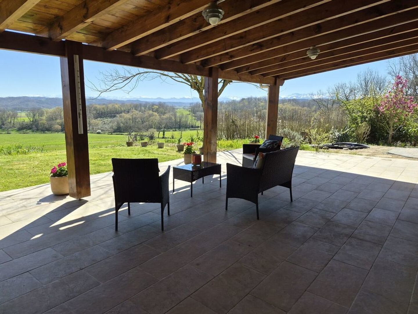Maison à vendre - 7 pièces - 200m2 - Estampes (32170)
