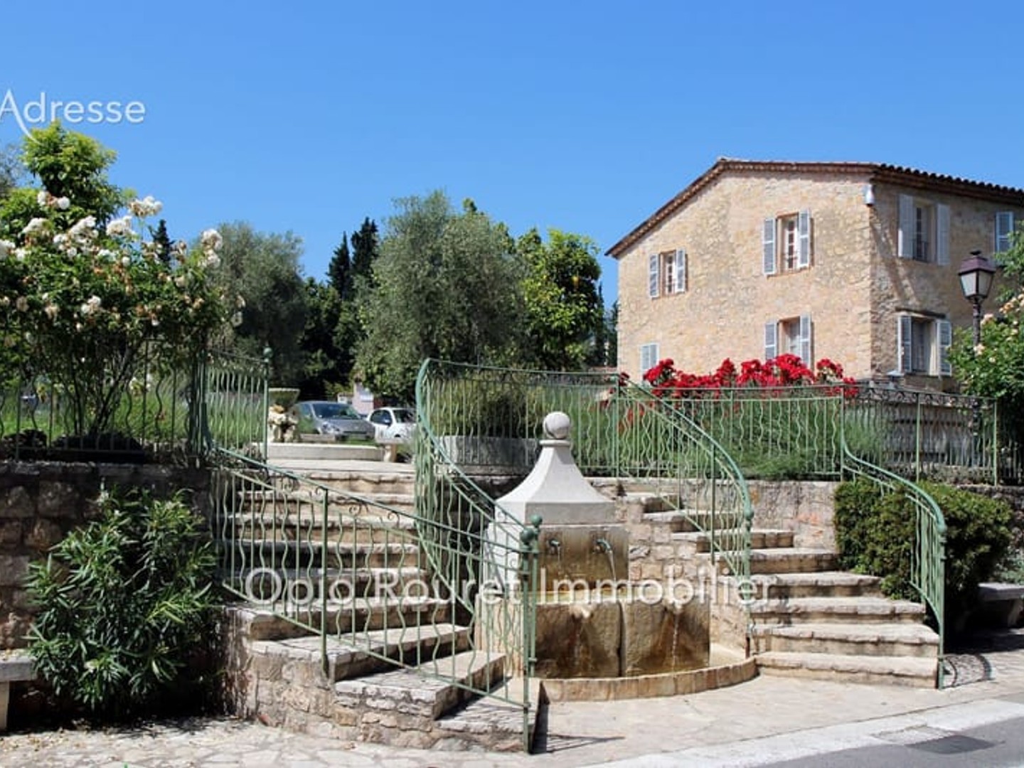 Immeuble commercial 53 m²