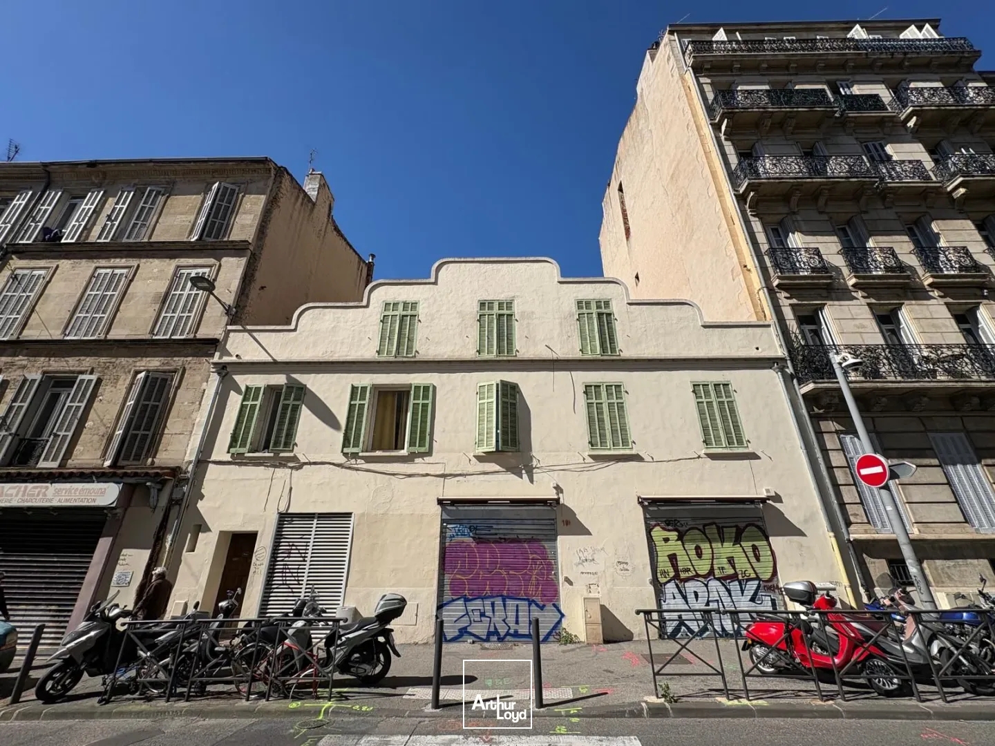 Immeuble indépendant mixte à vendre - Logements sous baux - 5 Avenues - 13004 Marseille