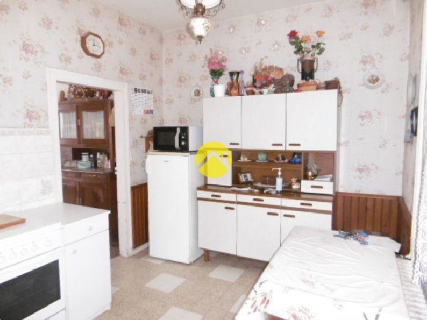 Magasin à vendre - 8 pièces - 280m2 - Mézières-En-Brenne (36290)