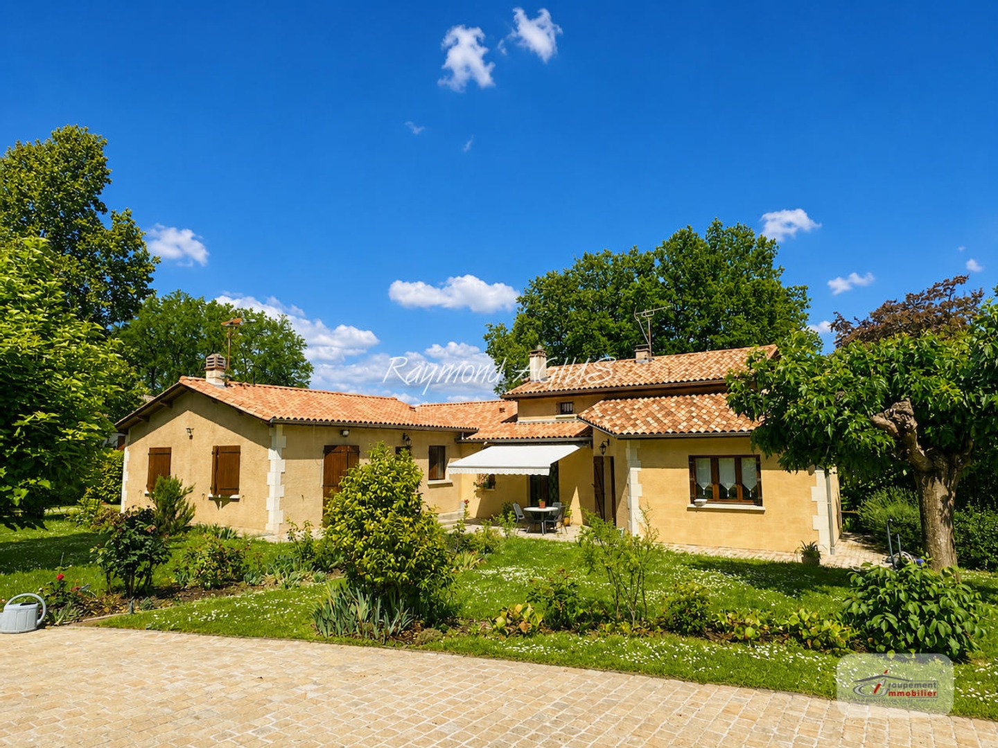 Terrain à vendre - 6090m2 - Tarnès (33240)