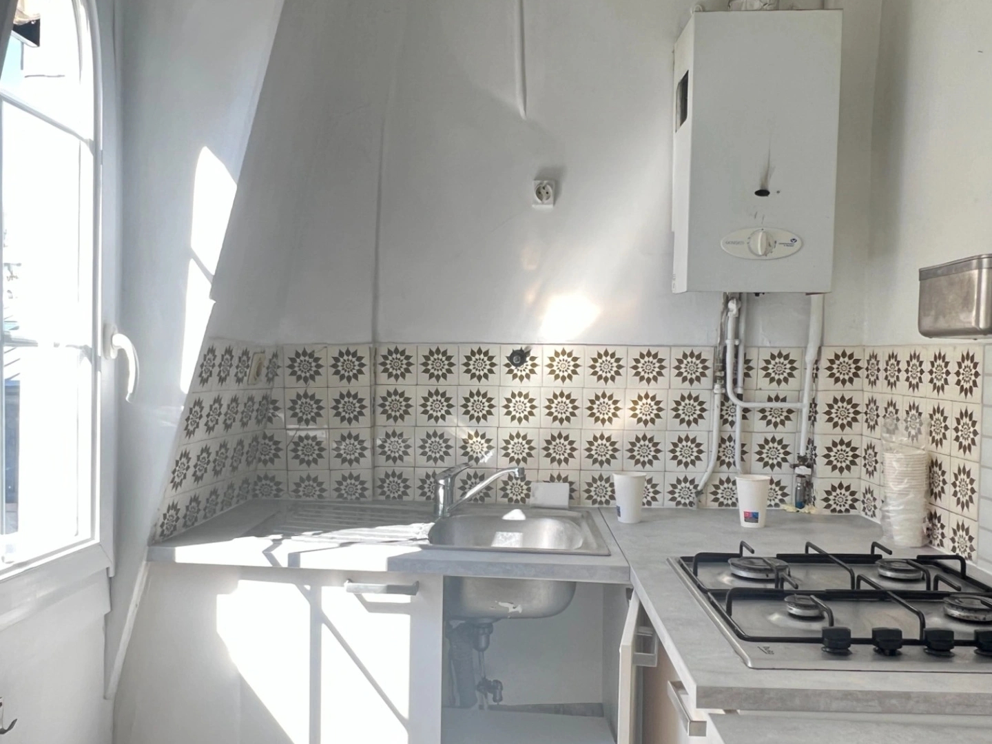Appartement à vendre - 1 pièce - 23m2 - Paris 19e (75019)