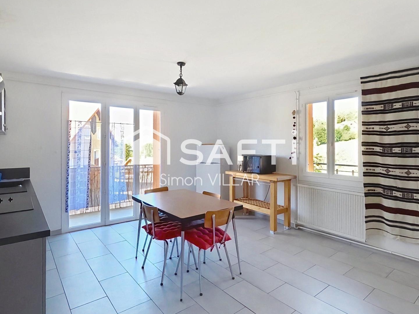 Maison à vendre - 4 pièces - 100m2 - Saint-Bonnet-En-C... (05500)