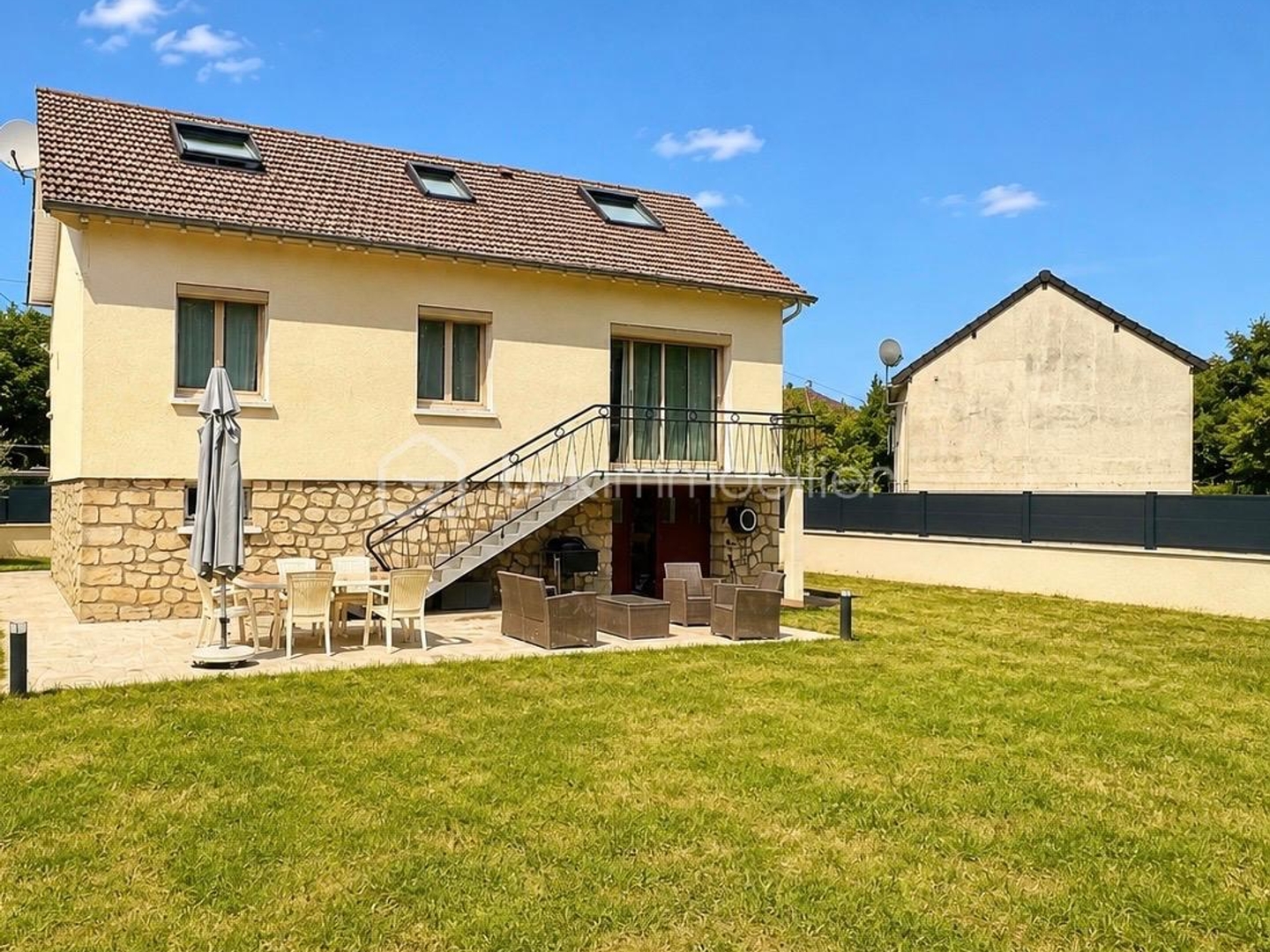 Maison 6 pièces 105 m²
