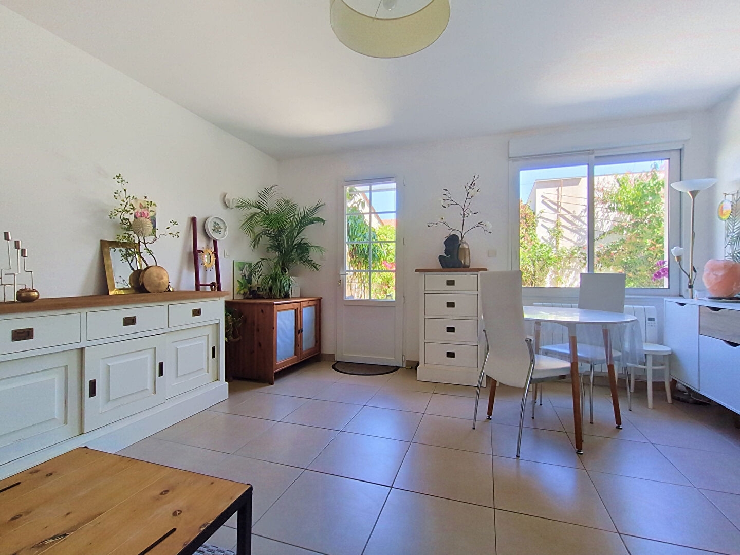 LA ROCHELLE Charmante maisonnette / appartement 2 chambres, jardin