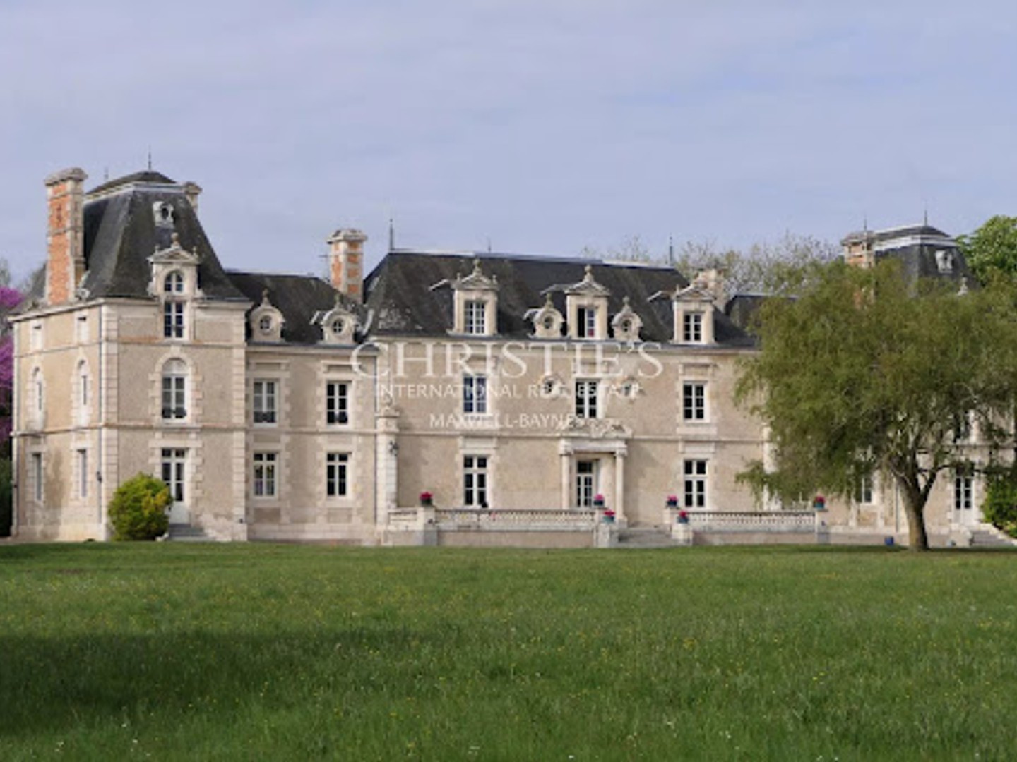 Château 20 pièces 760 m²