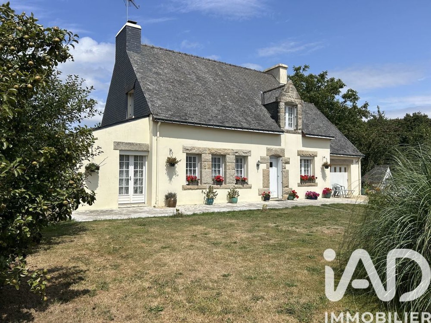 Maison 9 pièces 245 m²